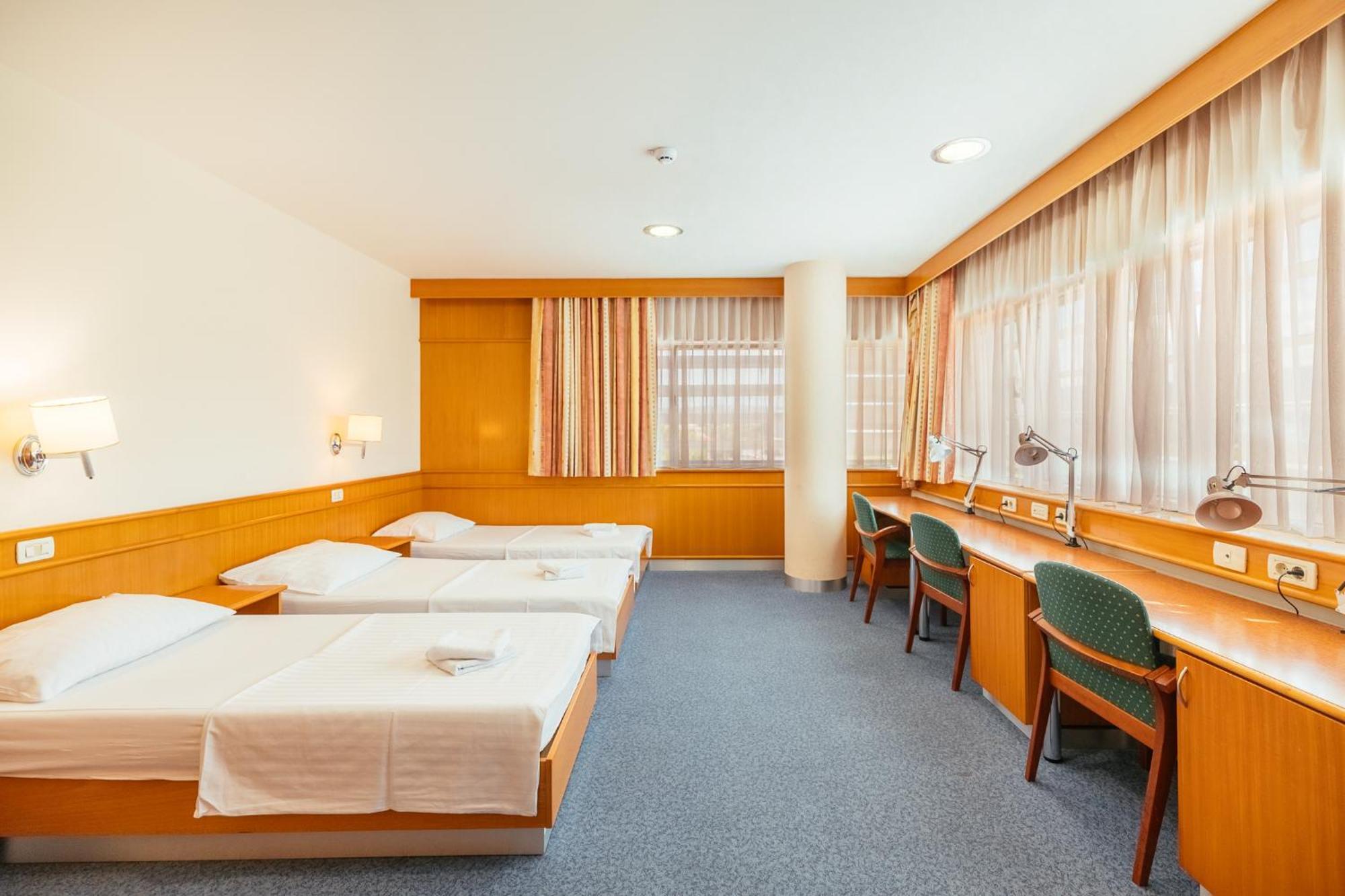 Motel Barka Копер Экстерьер фото