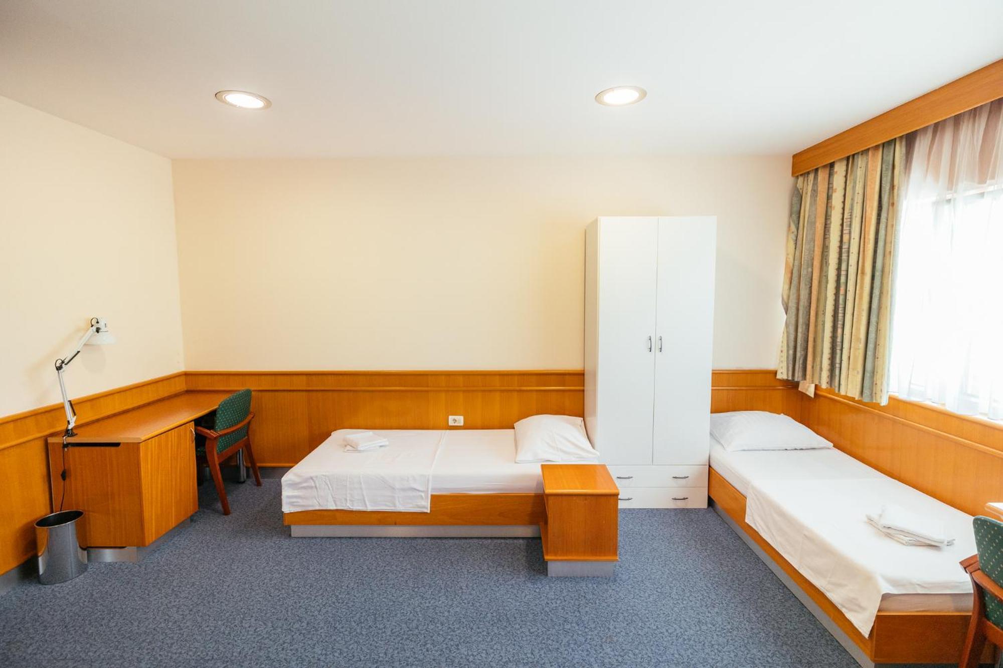 Motel Barka Копер Экстерьер фото